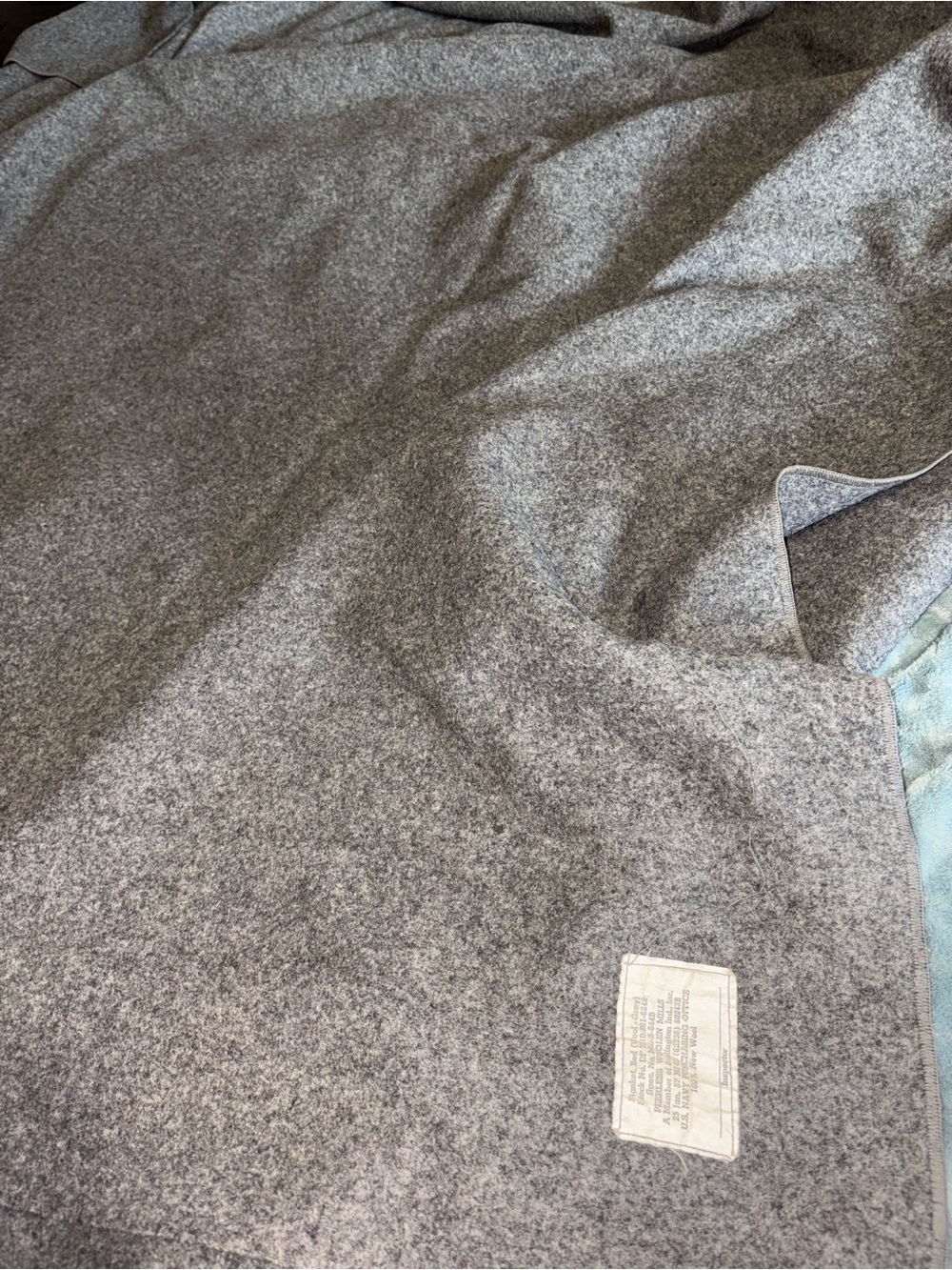 Military 100% Wool Gray Blanket - Picture 3 of 6